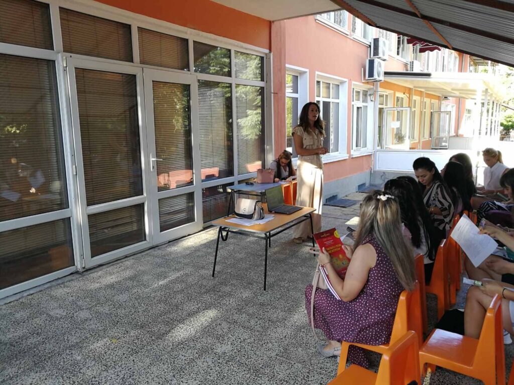 Здравни беседи в детските градини по Националната програма за подобряване на майчиното и детско здраве 2021- 2030г.