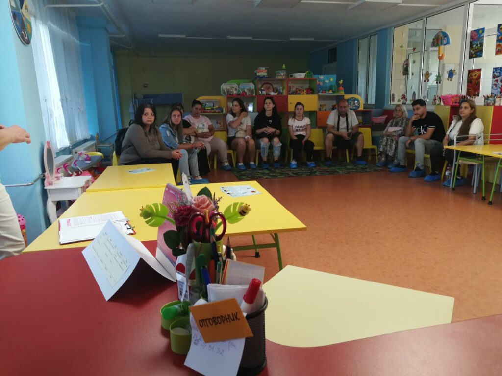Здравни беседи в детските градини по Националната програма за подобряване на майчиното и детско здраве 2021- 2030г.